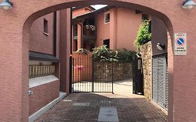 Casa Del Balcone Fiorito